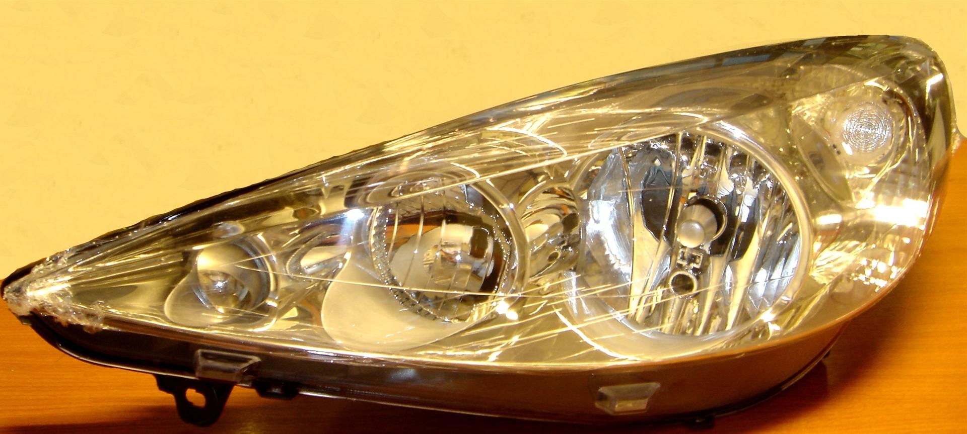 SEMIOPTICA IZQ PEUGEOT 207 08 BRASIL CRISTAL(MAN)