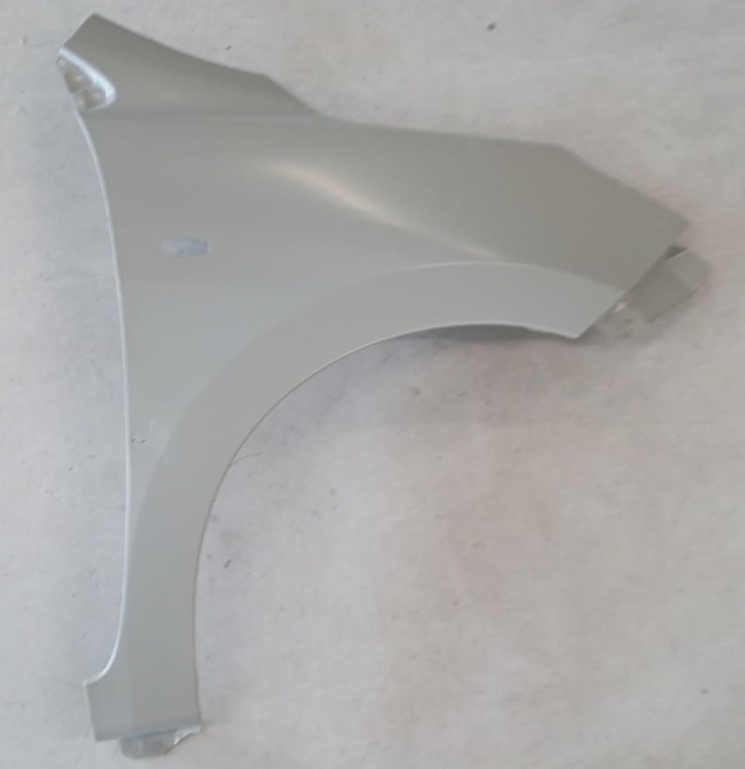 GUARDABARRO DER SUZUKI CELERIO 15 ORIGINAL