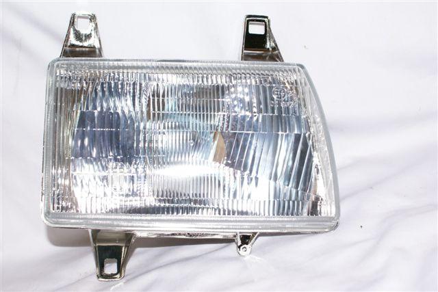 SEMIOPTICA DER MAZDA B2500 96 DEPO