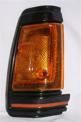 FAROL DEL DER NISSAN 720 DEPO