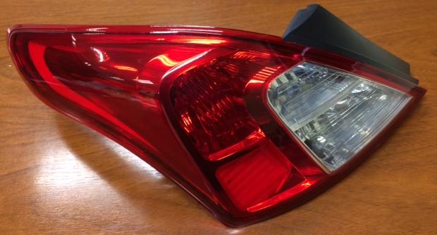 FAROL TRA IZQ NISSAN VERSA 11 WUHUA