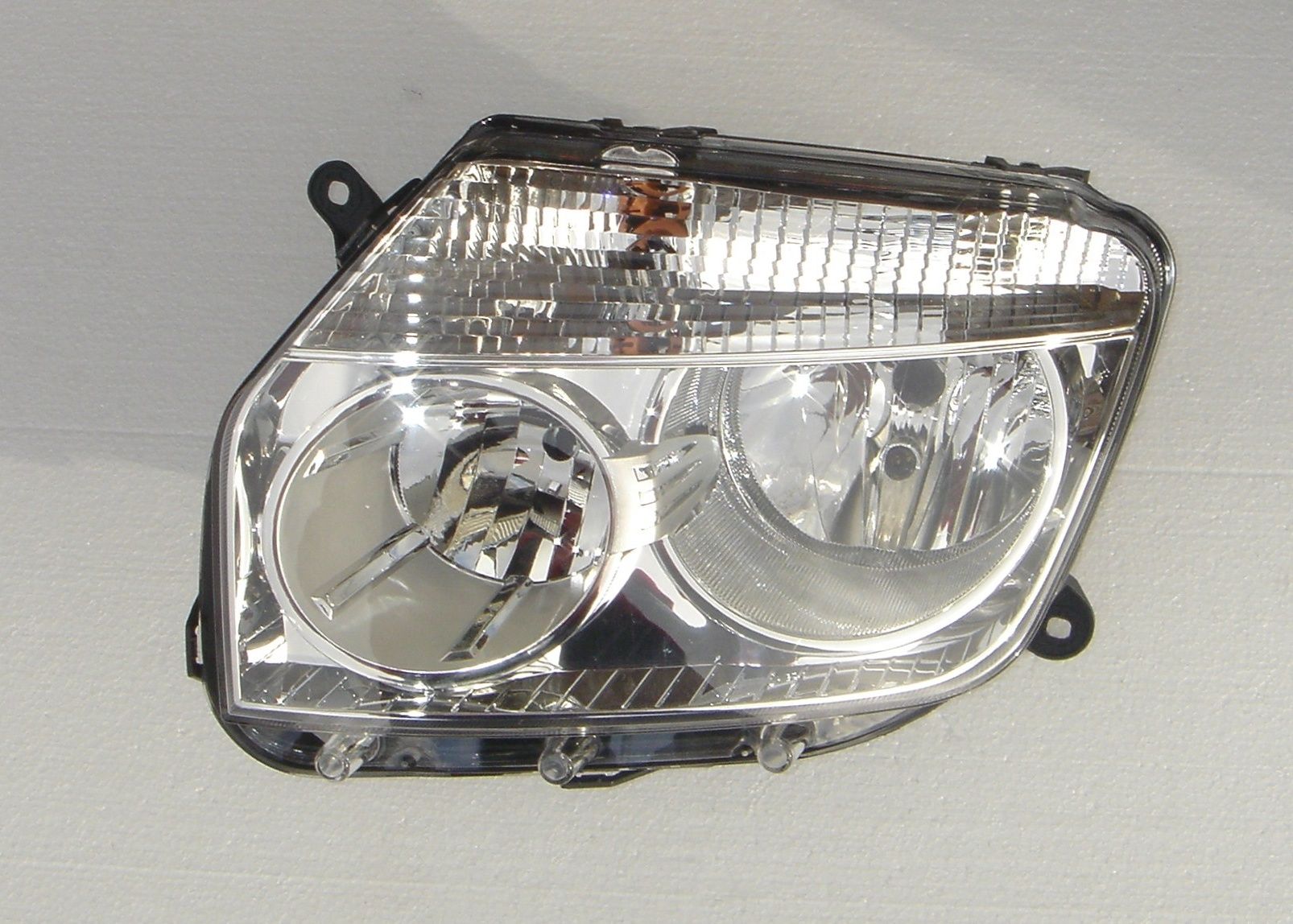 SEMIOPTICA IZQ RENAULT DUSTER 11 DEPO