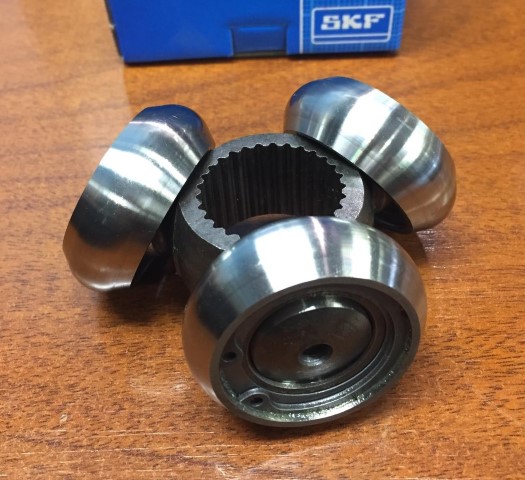 TRICETA TOYOTA HILUX VIGO 05 (2WD) (CRUZ) SKF