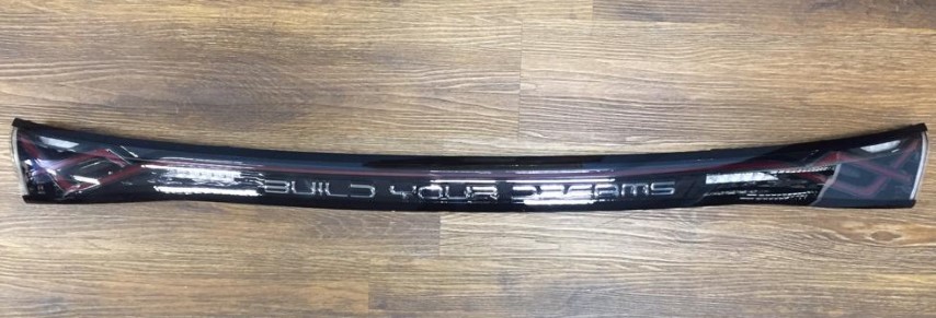 FAROL PORTON CENTRAL BYD E2