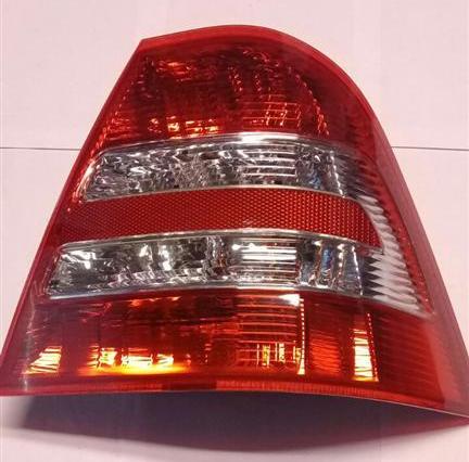 FAROL TRA DER GEELY CK6