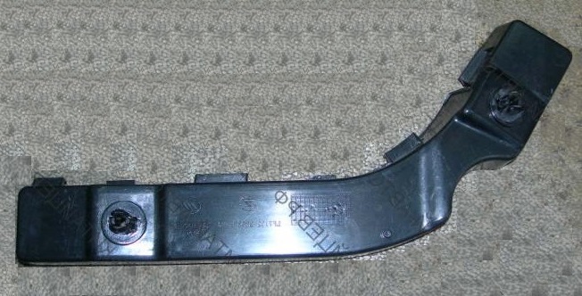 SOPORTE PARAG DEL IZQ LIFAN 320