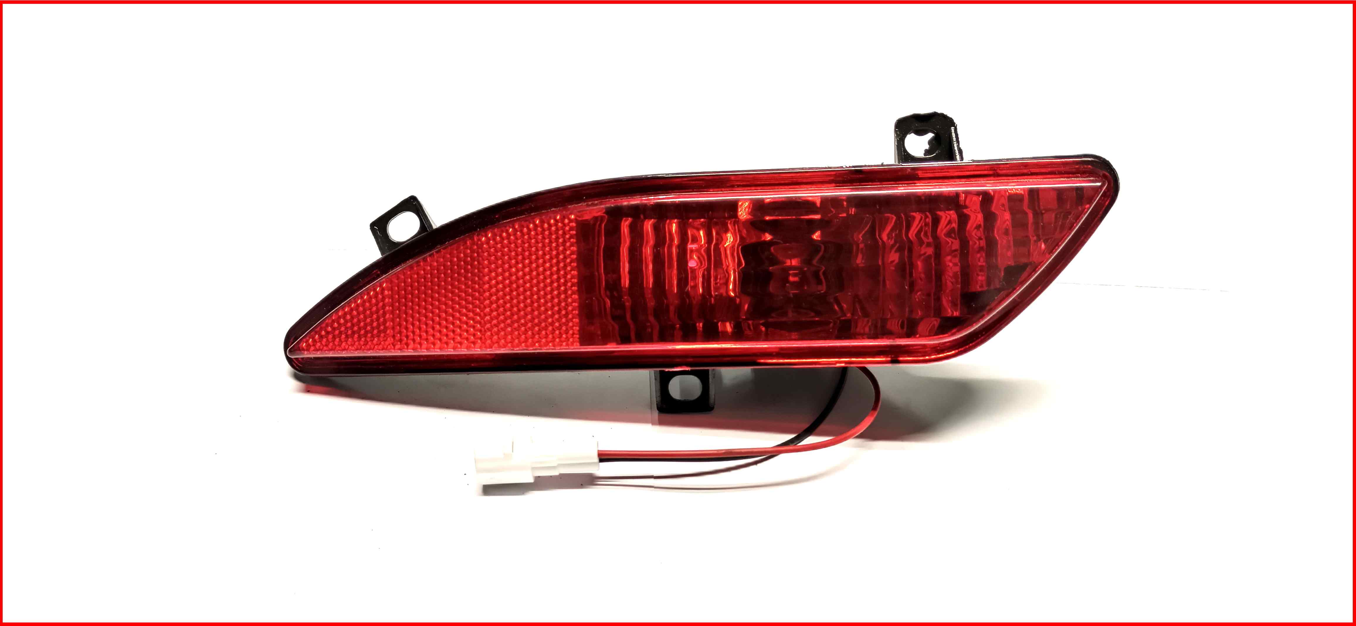 FAROL NIEBLA TRA IZQ DFM (FINO)