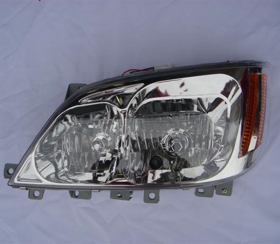 SEMIOPTICA IZQ FOTON CAMION 2009