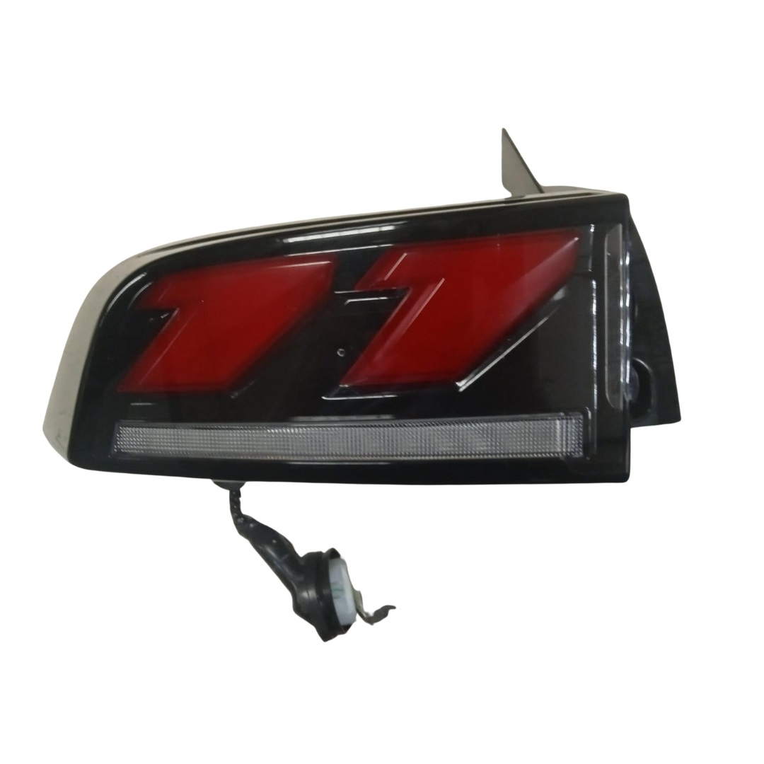 FAROL TRA IZQ SUZUKI FRONX 23