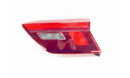 FAROL PORTON DER VW TIGUAN CONFORLINE 17